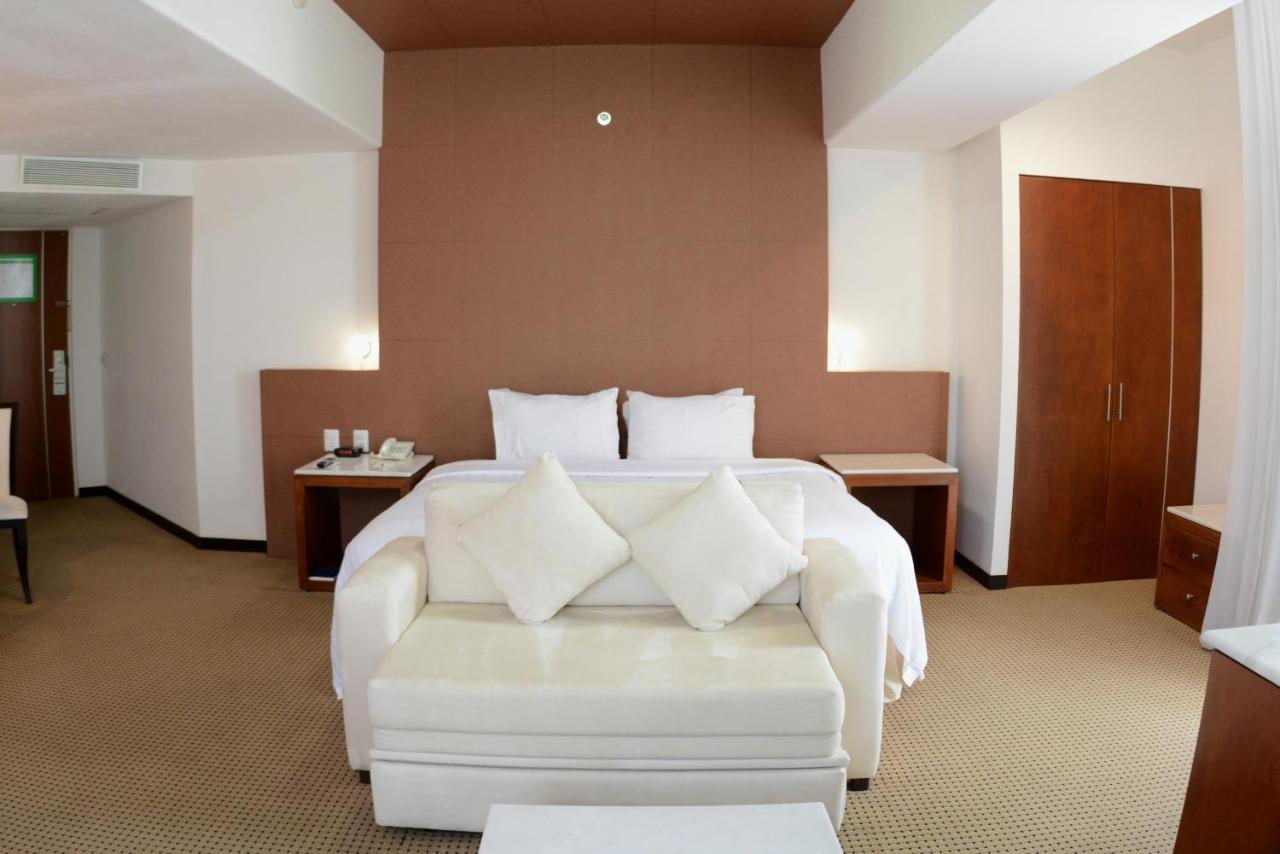 Hotel & Suites Bel Air Business Salamanca Extérieur photo